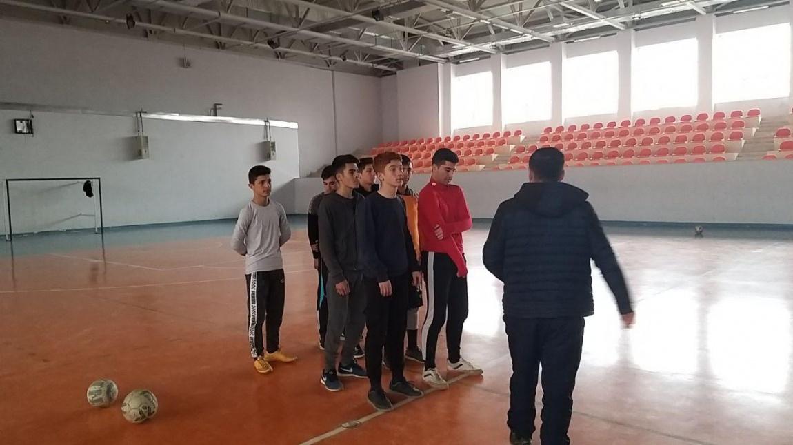 Okul Futsal Takımımız Antrenmanlara Başladı