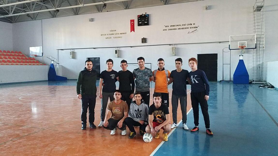 Okul Futsal Takımımız Antrenmanlara Devam Ediyor